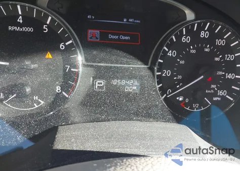 2015 Nissan Altima 2.5 S из США, поврежденный, VIN 1N4AL3AP8FC106136